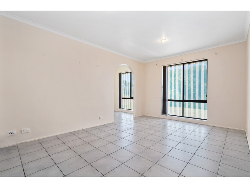 17 Andrew Court, Aberfoyle Park SA 5159