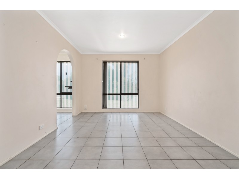 17 Andrew Court, Aberfoyle Park SA 5159