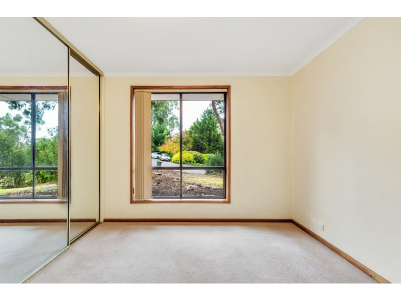 4 Marienberg Rise, Aberfoyle Park SA 5159