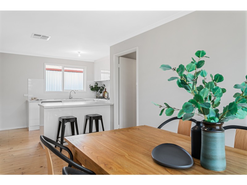 61 Penneys Hill Road, Hackham SA 5163