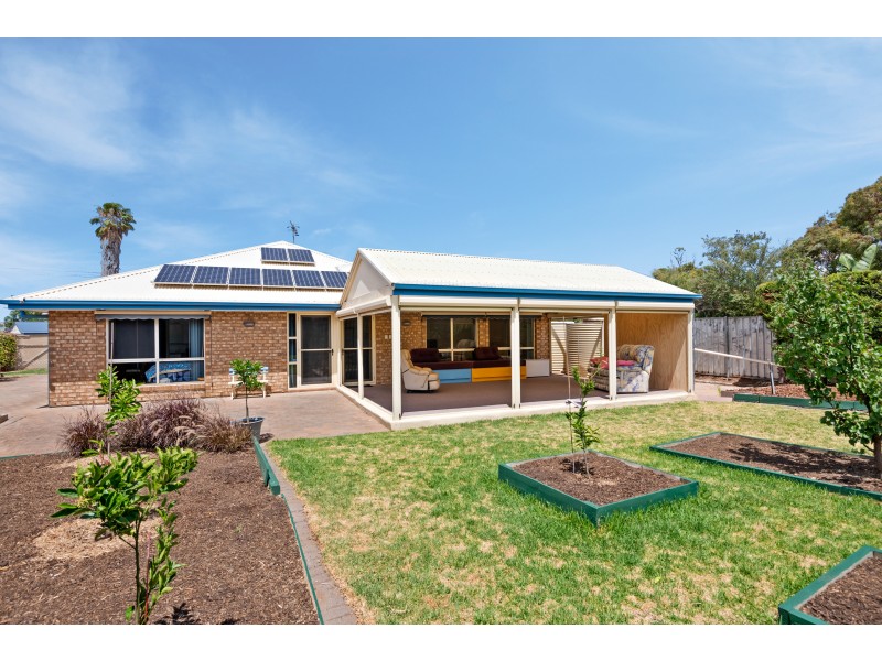 15 McBurney Crescent, Aldinga Beach SA 5173