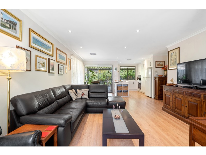 9a Sixth Avenue, Ascot Park SA 5043