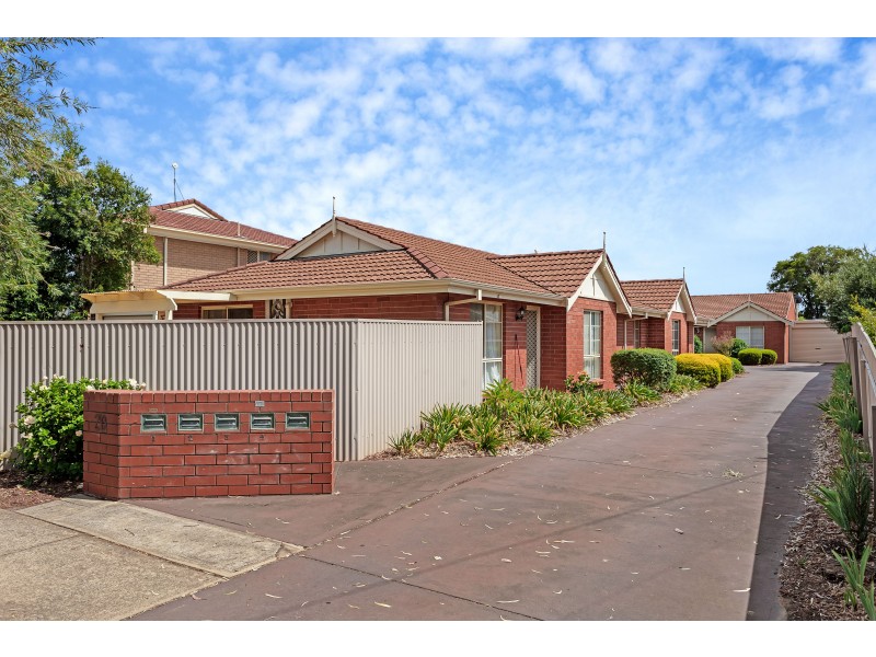 2/20 Second Avenue, Ascot Park SA 5043