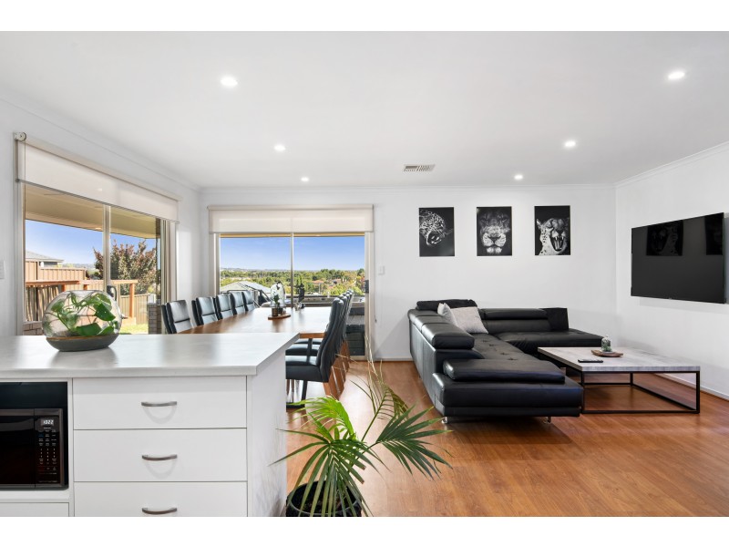 7 Bayley Circuit, Trott Park SA 5158