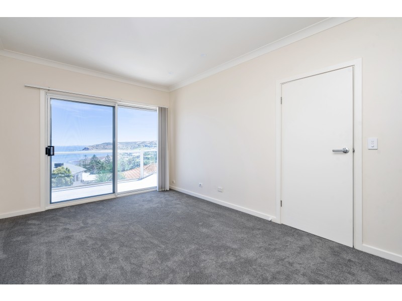 18 Albatross Walk, Hallett Cove SA 5158