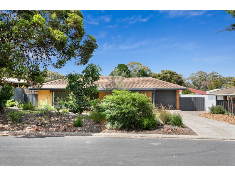 22 Paragon Avenue, Aberfoyle Park SA 5159