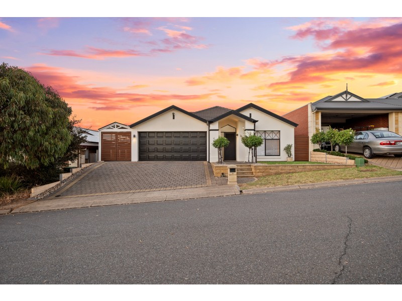 9 Hawksnest Avenue, Seaford Rise SA 5169