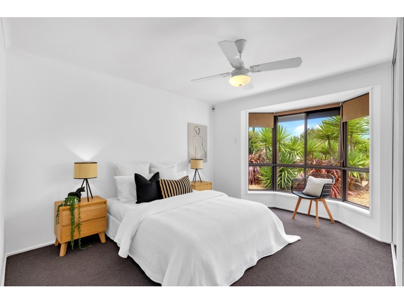 1 Regents Close, Hackham SA 5163