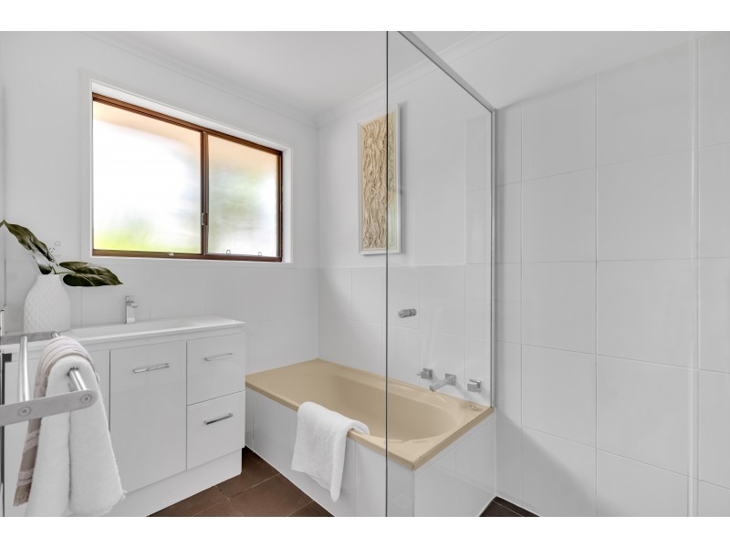 1 Regents Close, Hackham SA 5163