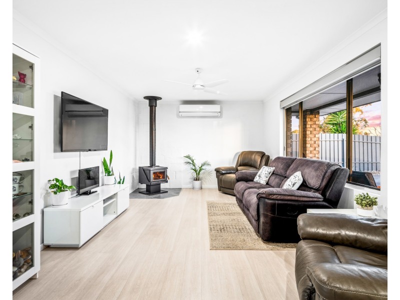 27 Hamilton Road, Aldinga Beach SA 5173