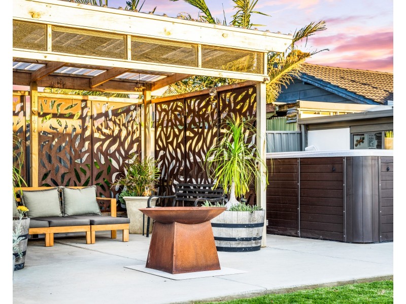 27 Hamilton Road, Aldinga Beach SA 5173