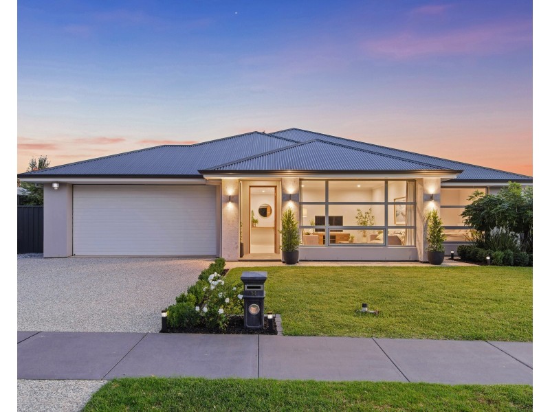 14 Harewood Grove, Meadows SA 5201
