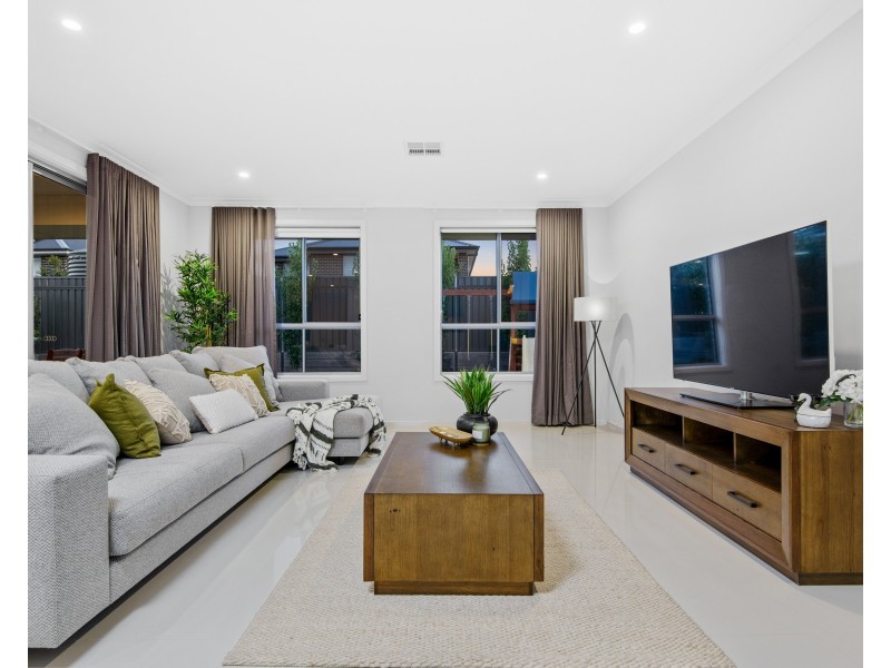 14 Harewood Grove, Meadows SA 5201