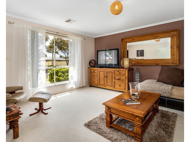 64 Aldinga Beach Road, Aldinga Beach SA 5173
