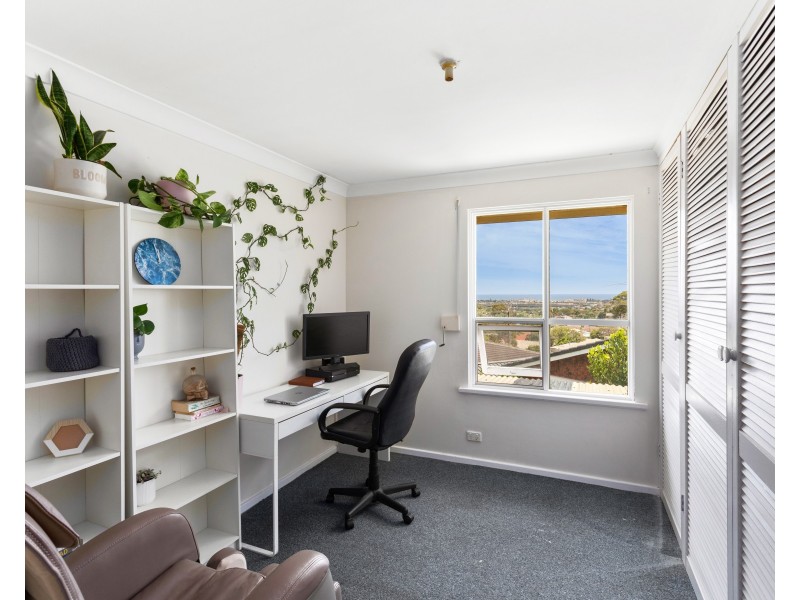 10 Ivy Street, Huntfield Heights SA 5163