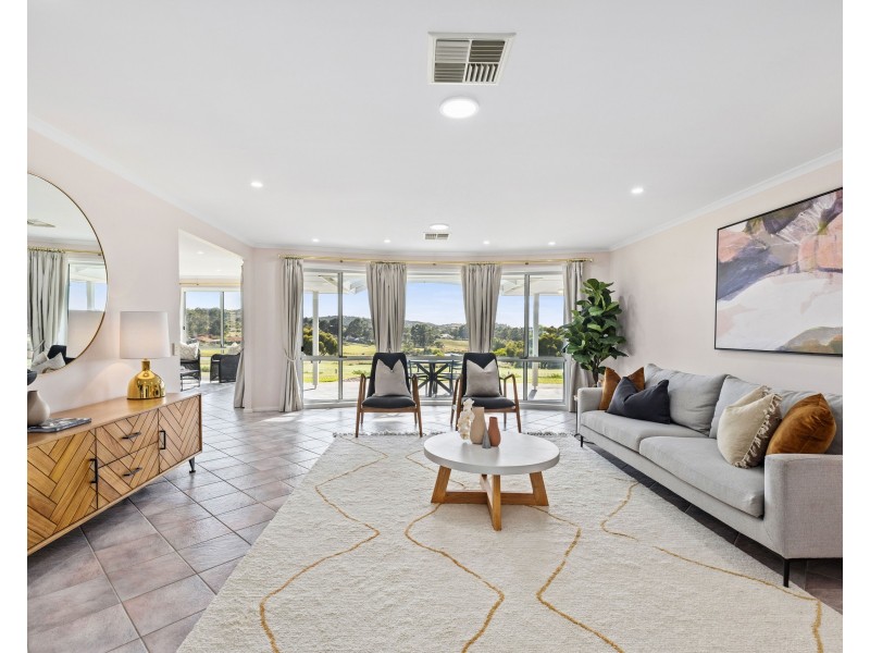 30 George Francis Drive, Mount Compass SA 5210