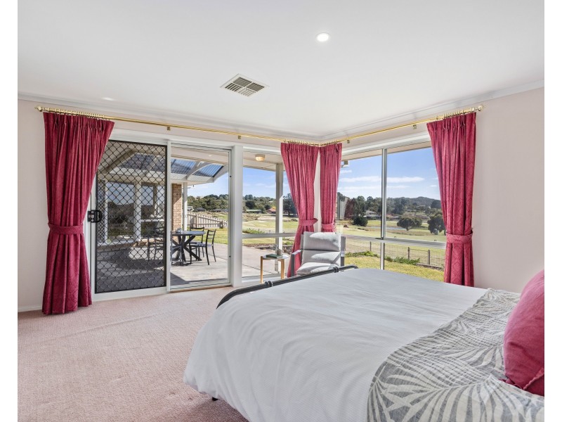 30 George Francis Drive, Mount Compass SA 5210