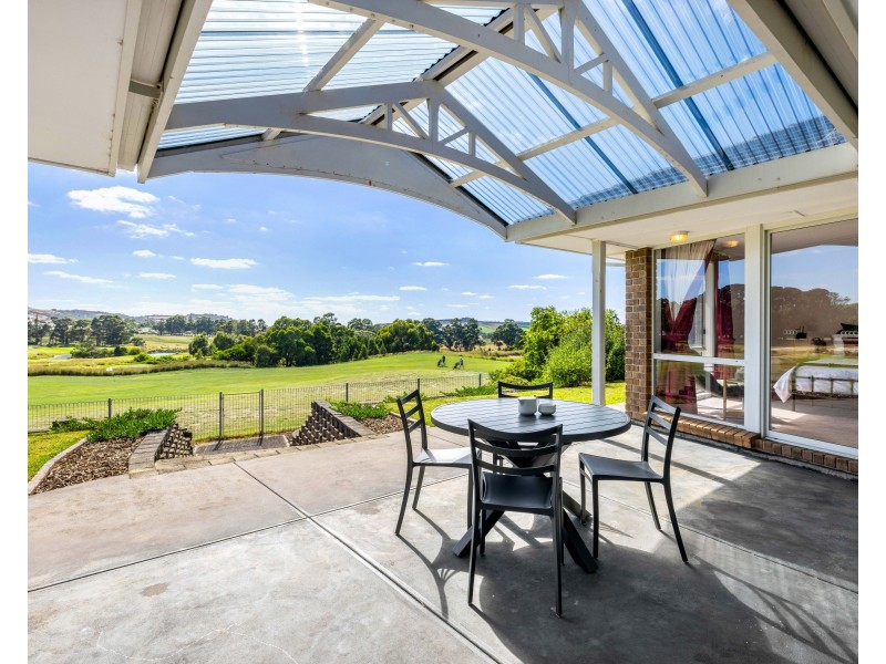 30 George Francis Drive, Mount Compass SA 5210