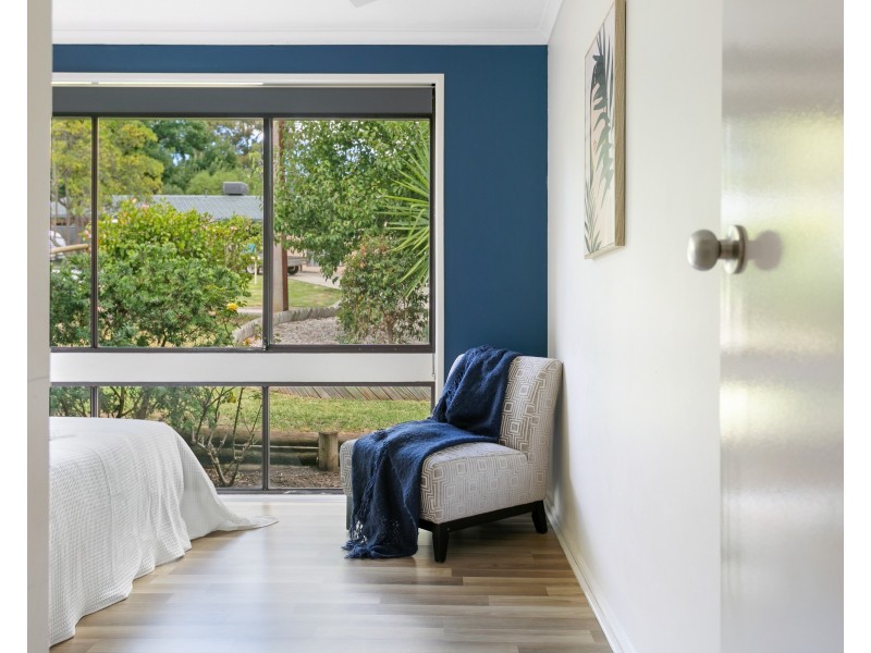 25 Booth Street, Happy Valley SA 5159