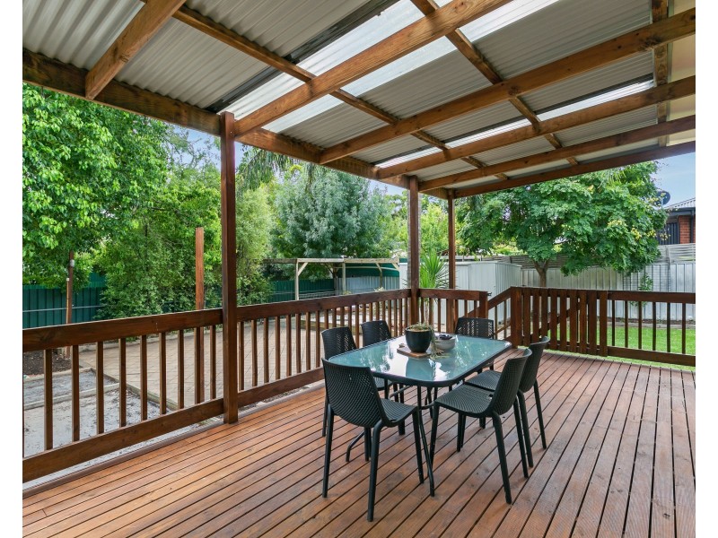 25 Booth Street, Happy Valley SA 5159