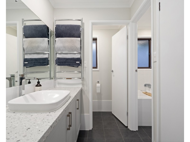 22 Great Eastern Avenue, Sheidow Park SA 5158