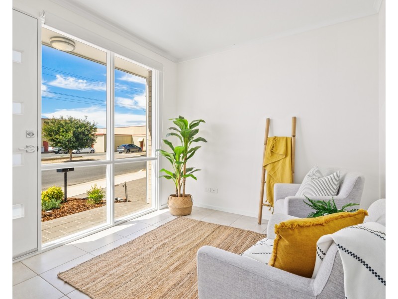 38 Saltash Avenue, Christies Beach SA 5165