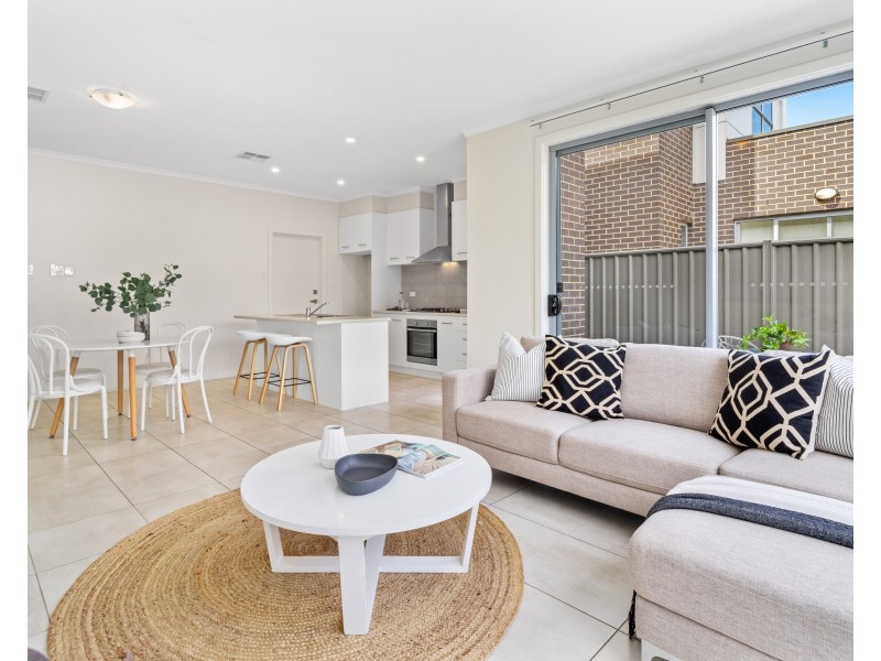 38 Saltash Avenue, Christies Beach SA 5165