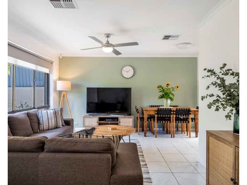 126 Lander Road, Trott Park SA 5158
