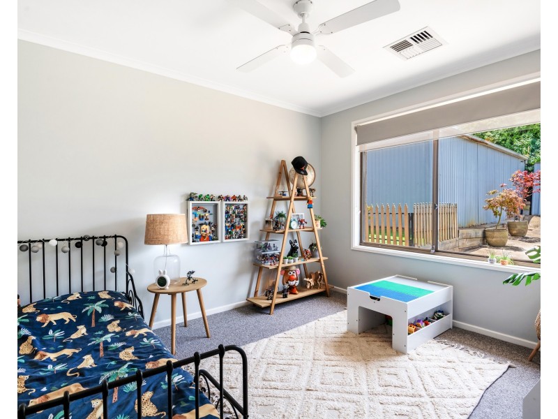 126 Lander Road, Trott Park SA 5158
