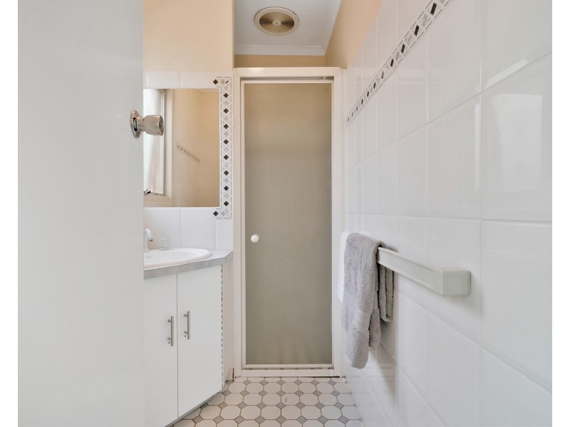 9 Redcraze Street, Aberfoyle Park SA 5159