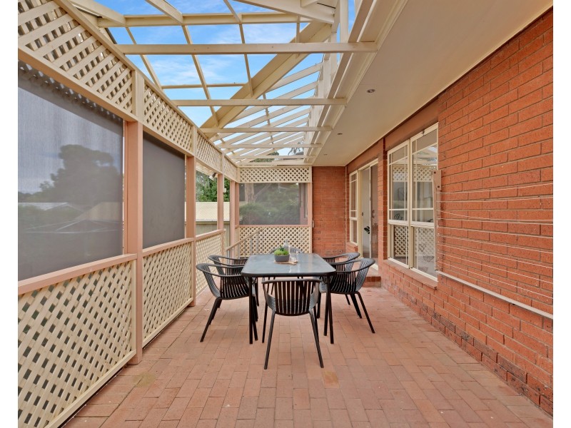 9 Redcraze Street, Aberfoyle Park SA 5159