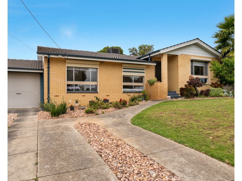 13 Wyoming Way, Happy Valley SA 5159