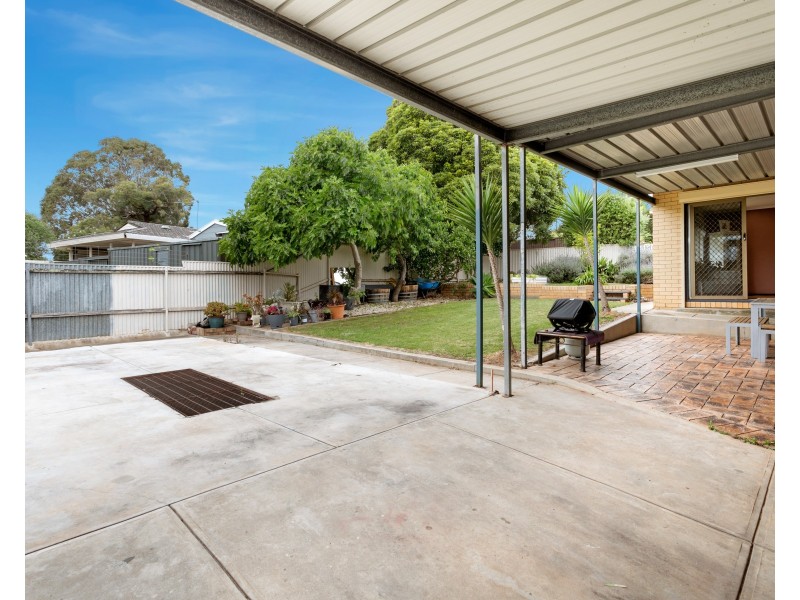 13 Wyoming Way, Happy Valley SA 5159