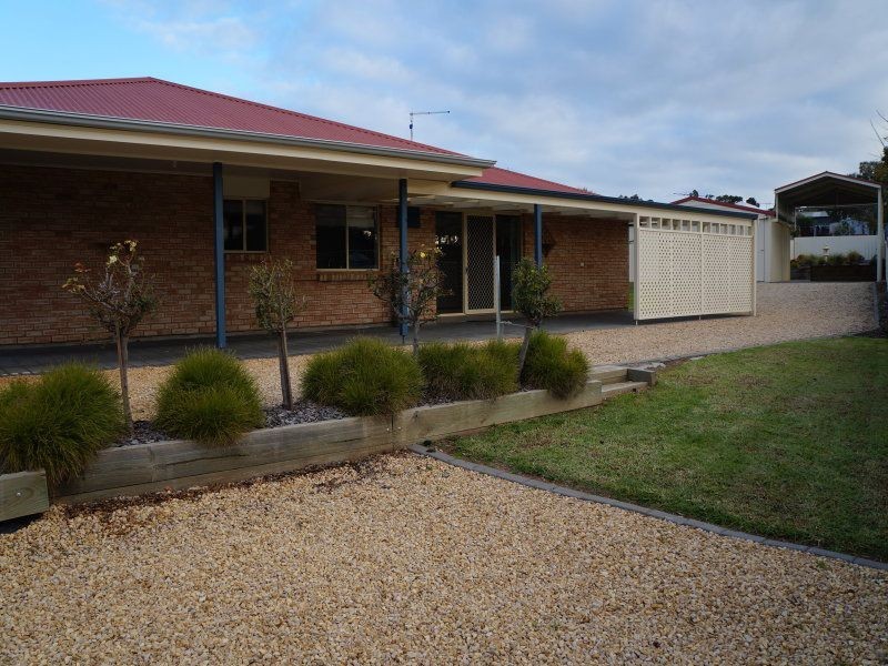 33 Tumbella Drive, Murray Bridge SA 5253