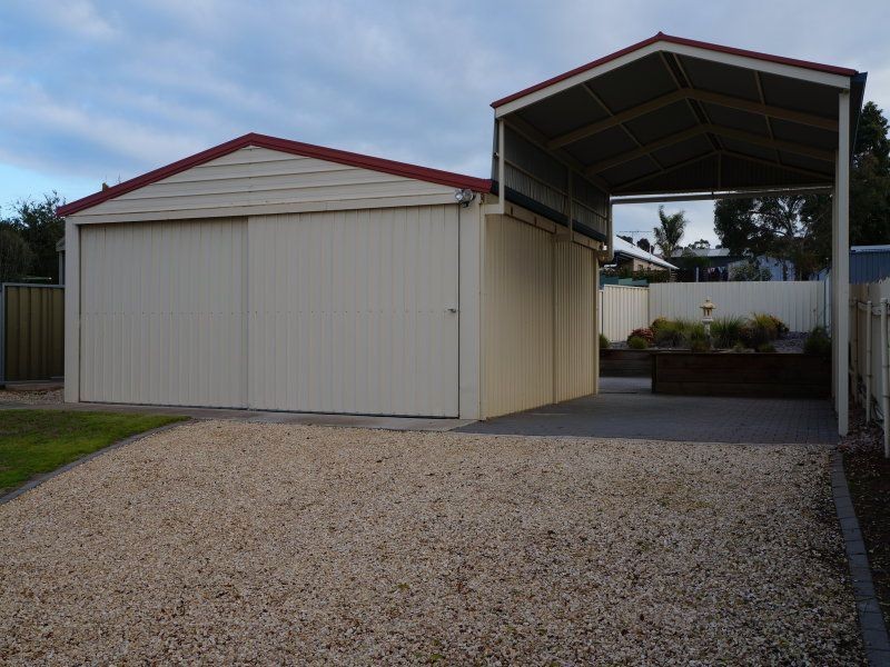 33 Tumbella Drive, Murray Bridge SA 5253