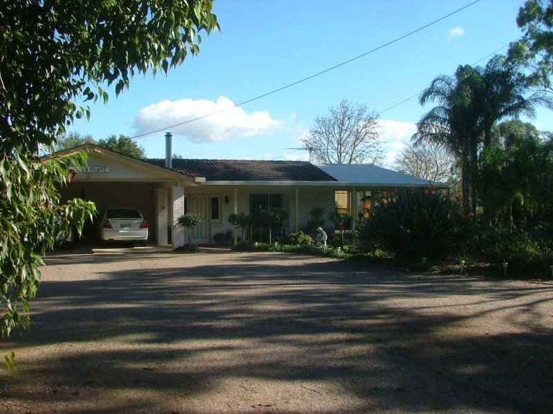 64 Mitchell Ave, Murray Bridge SA 5253