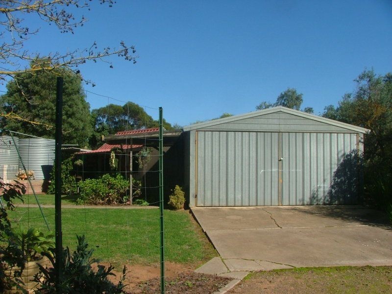 64 Mitchell Ave, Murray Bridge SA 5253