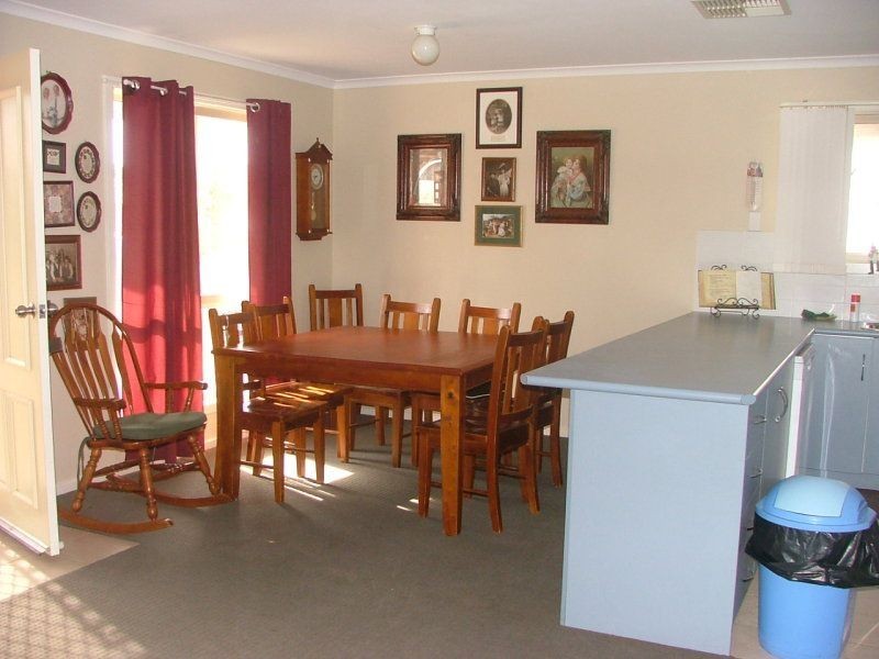 18 Waterlily Terrace, Murray Bridge SA 5253