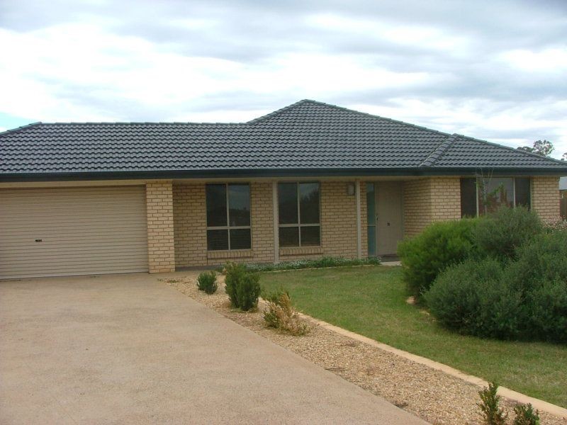 25 Willowbark Crescent, Murray Bridge SA 5253