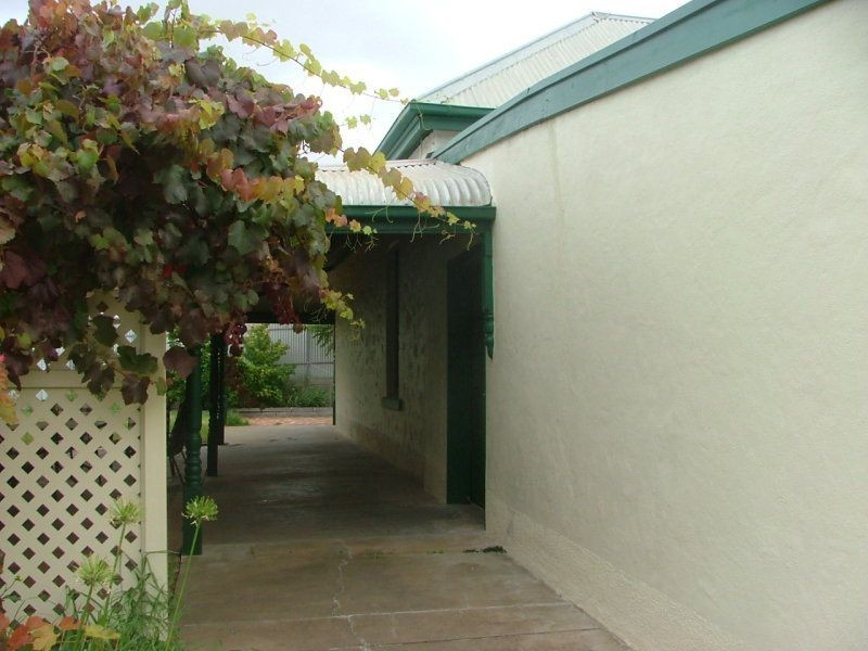 25 Slade Street, Murray Bridge SA 5253