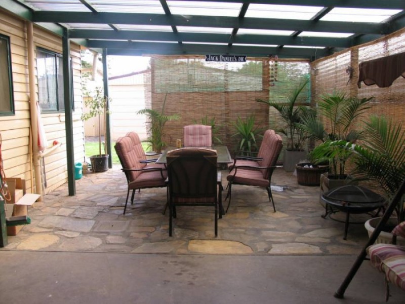 2 Charles Street, Murray Bridge SA 5253
