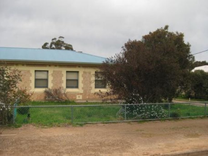 2 Galway Avenue, Murray Bridge SA 5253