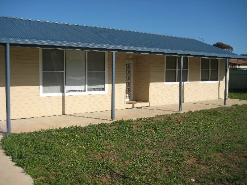 11 Robin Street, Murray Bridge SA 5253