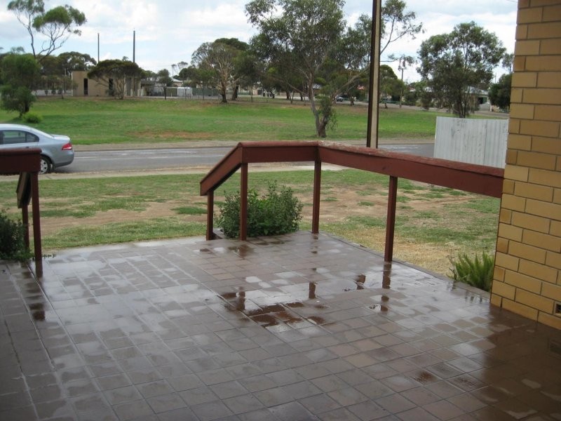 15 Kintore Avenue, Murray Bridge SA 5253