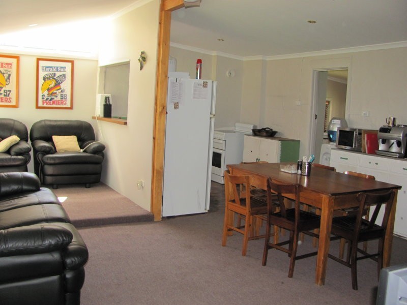 743 East Front Road, Five Miles SA 5238