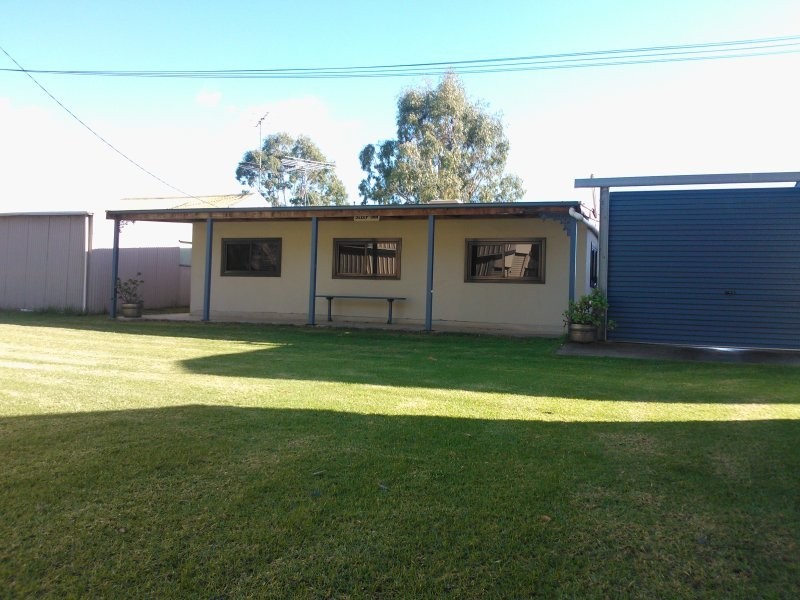 743 East Front Road, Five Miles SA 5238