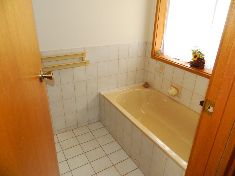 23 Christian Road, Murray Bridge SA 5253