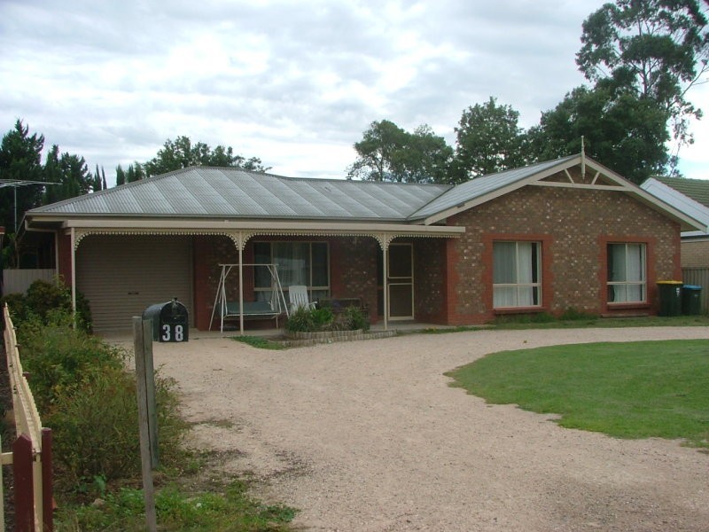 38 Mitchell Avenue, Murray Bridge East SA 5253