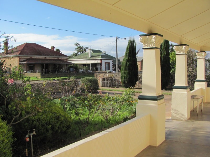 18 Slade Street, Murray Bridge SA 5253