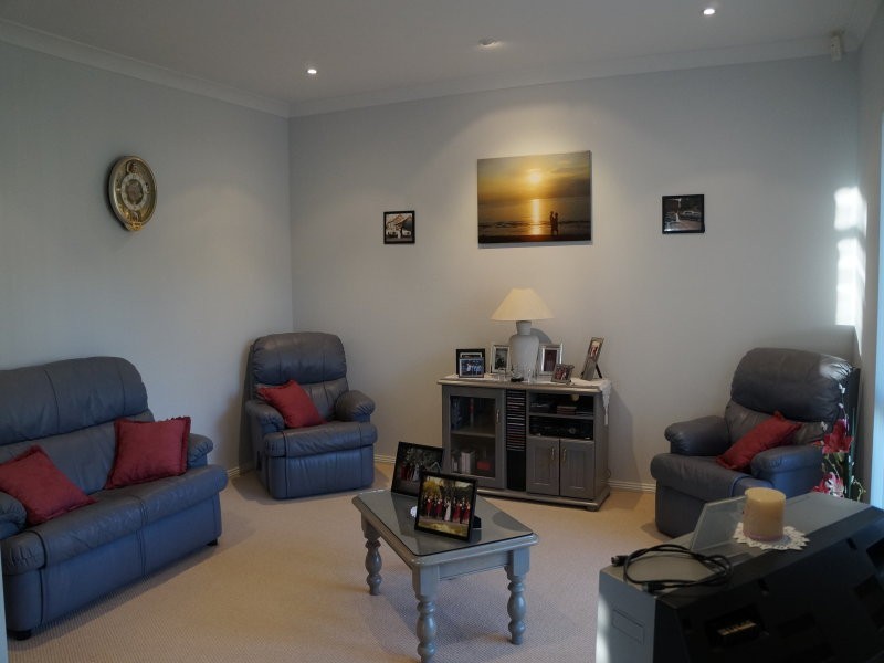 18 Riverglen Drive, Riverglen SA 5253
